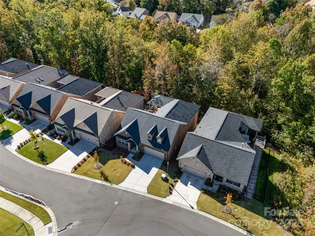 $650,000 | 2031 New Style Way, Tega Cay, SC 29708