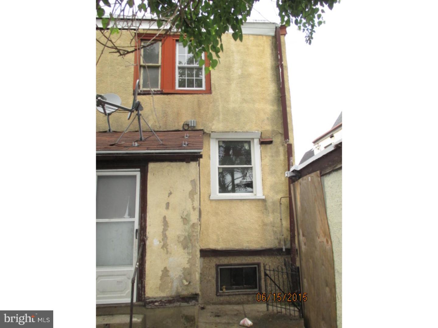 7204 Bradford Road Upper Darby, PA 19082 - Photo 2 of 15 Exterior Back