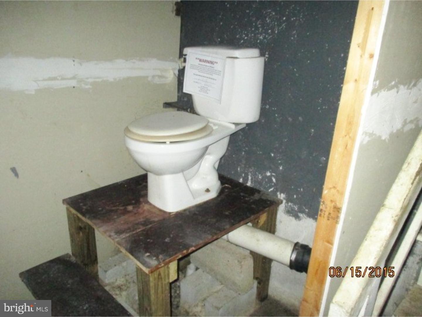 7204 Bradford Road Upper Darby, PA 19082 - Photo 11 of 15 Half Bath