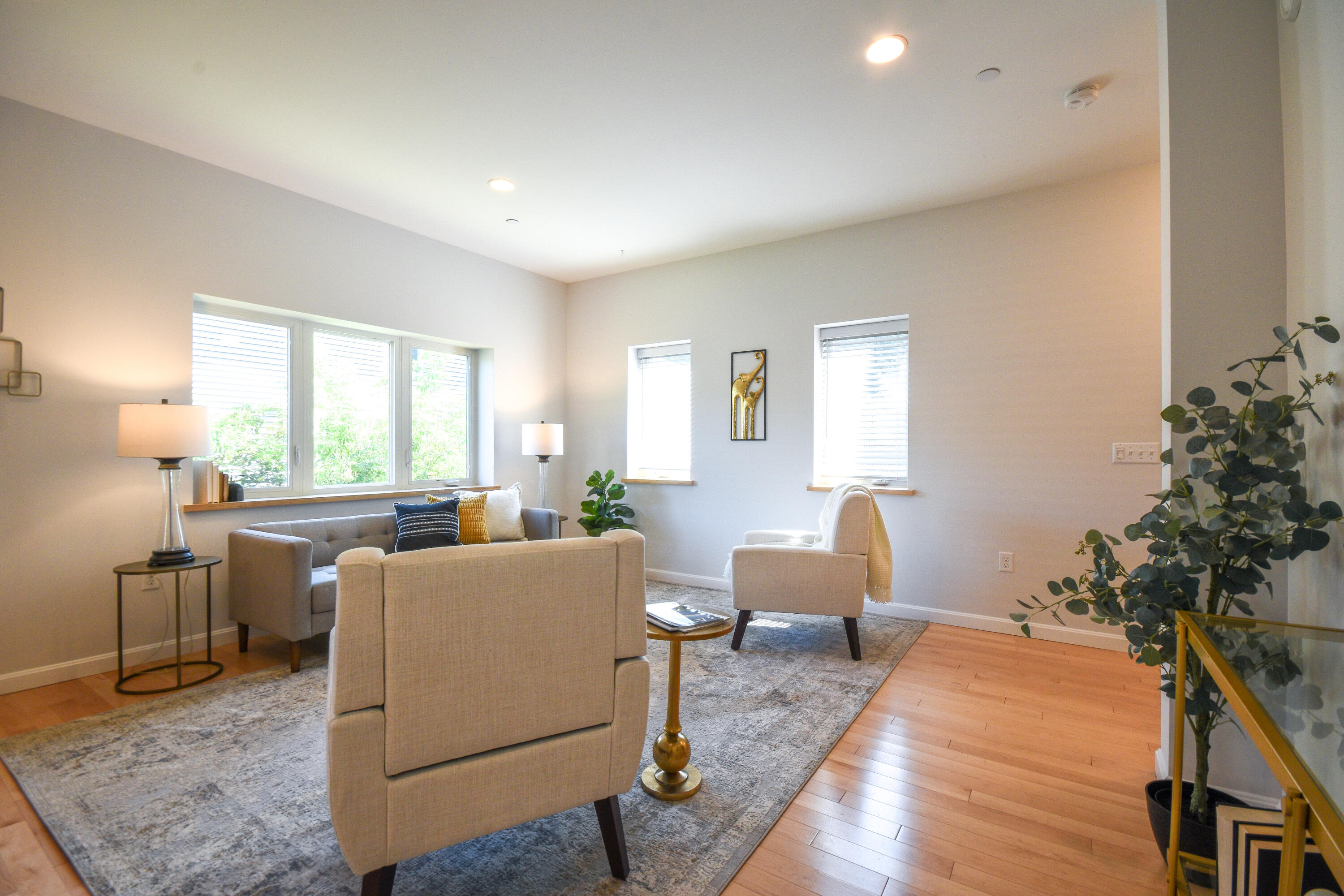 7 May Street, Unit 1 Portland, ME 04102 - Photo 2 of 40 7MayStUnit3-2