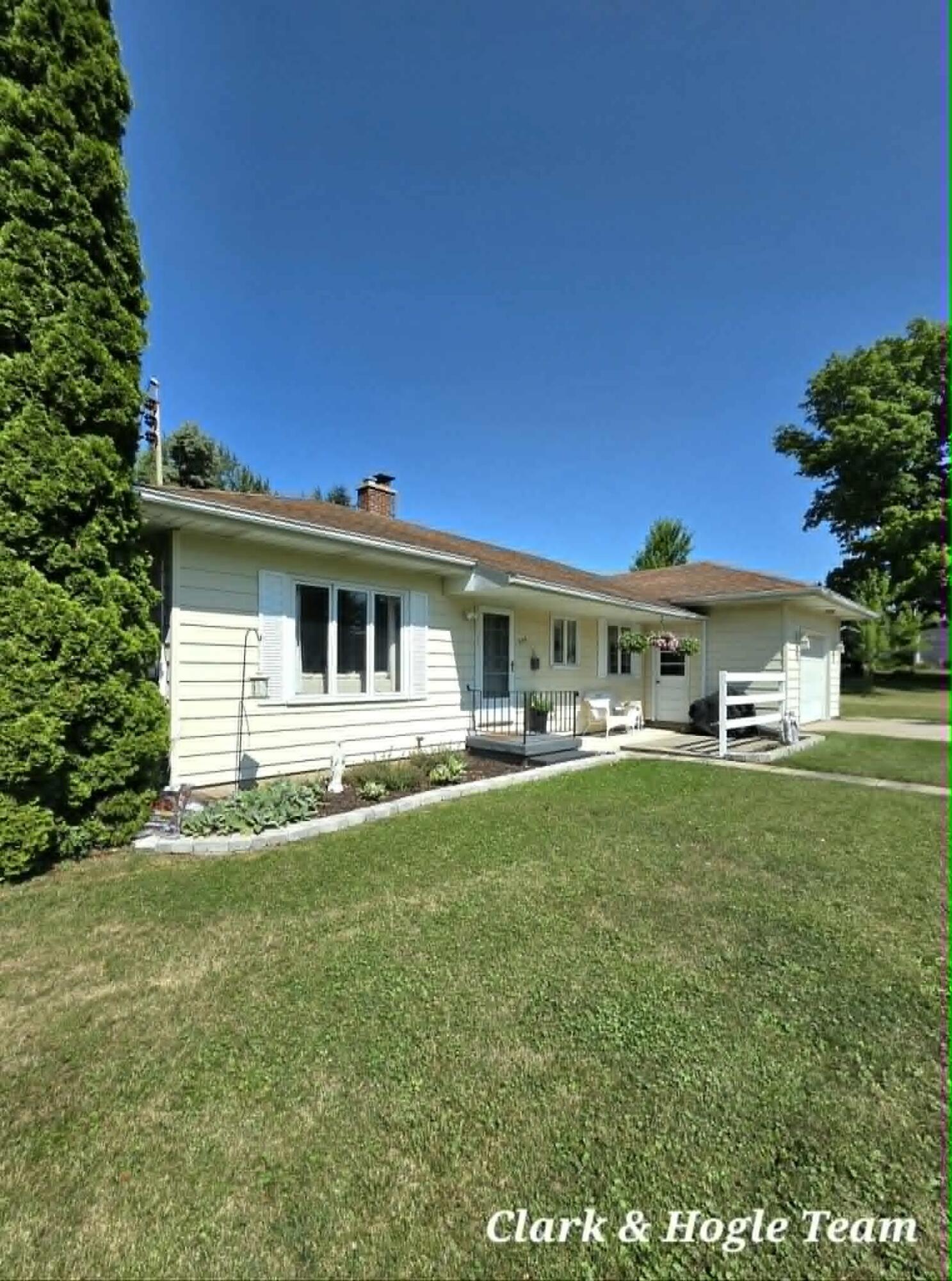 245 Higham Street Pewamo, MI 48873 - Photo 4 of 24 5796aba8-6ad5-4a80-9785-22a16b7455c9