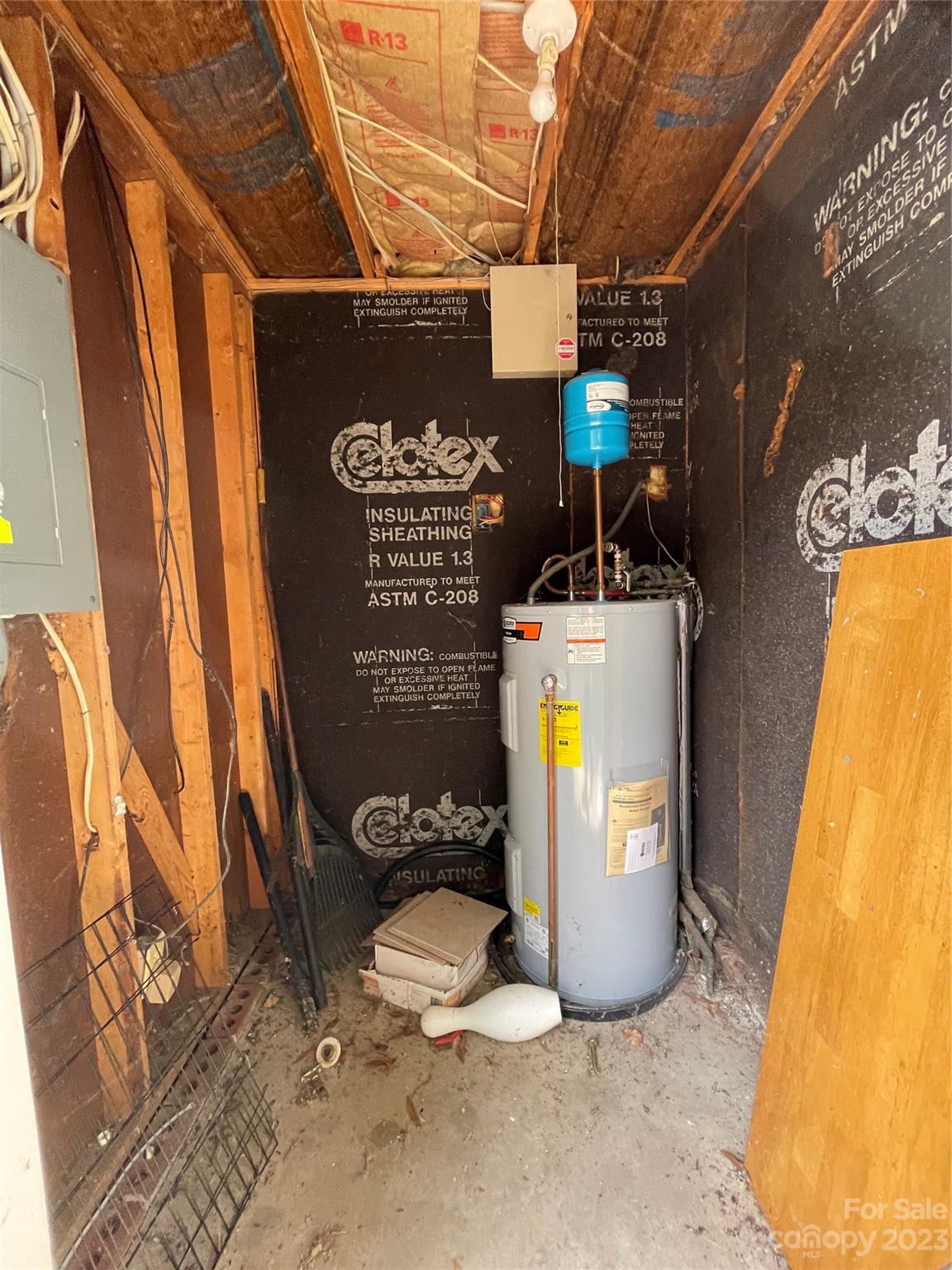 2819 Royal Ridge Lane Charlotte, NC 28212 - Photo 25 of 27 a view of storage and utility room
