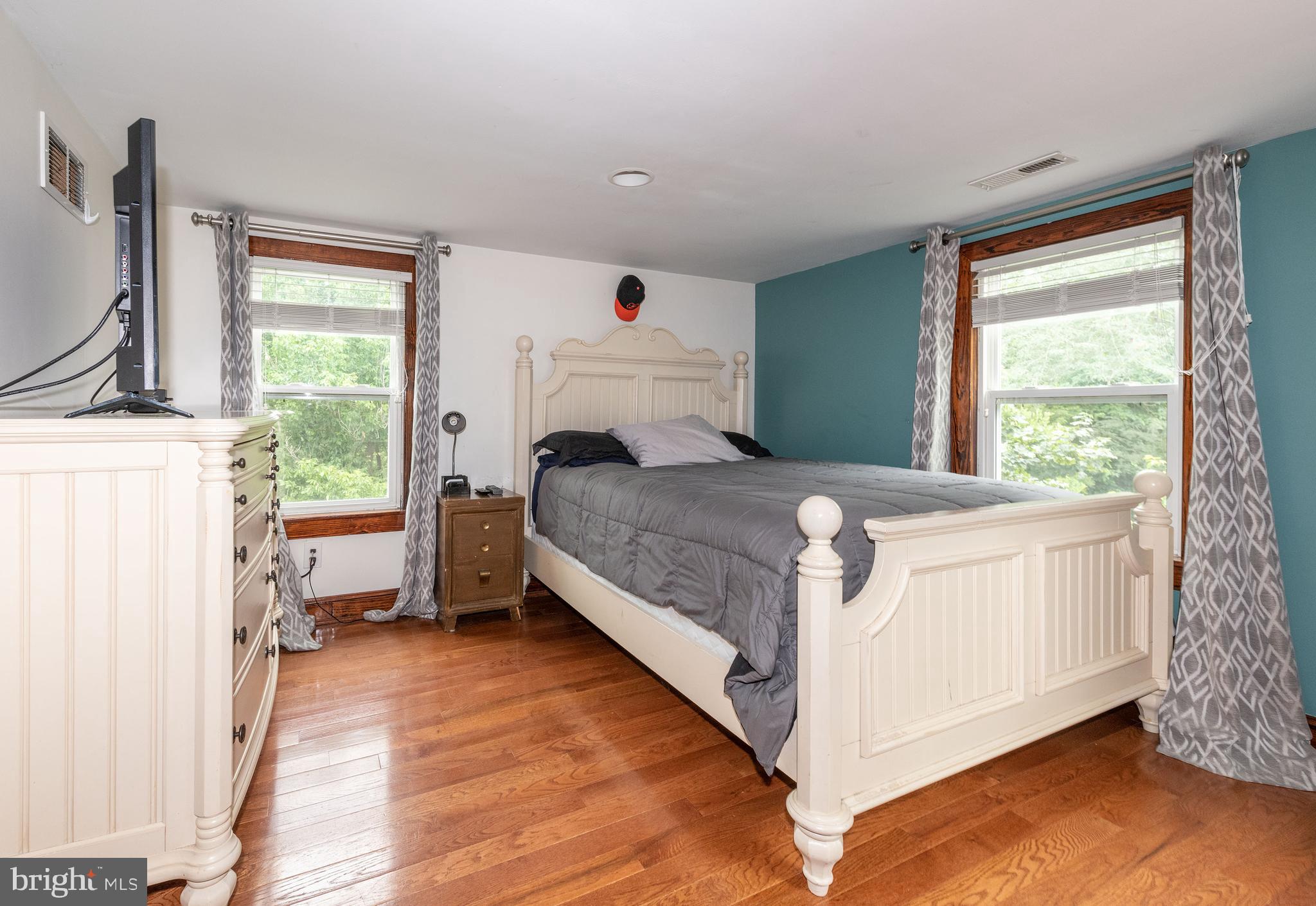 1346 Pleasant Valley Road Westminster, MD 21158 - Photo 18 of 40 Gallery Image 18
