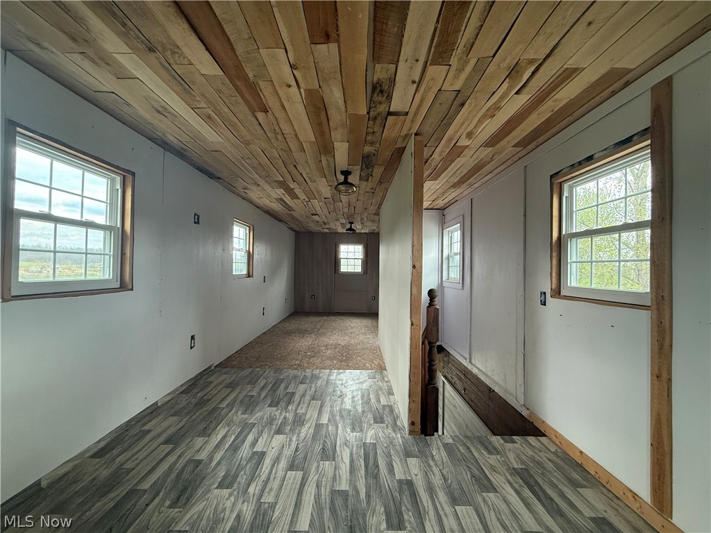 2112 Canyon Road Southeast Carrollton, OH 44615 - Photo 32 of 41