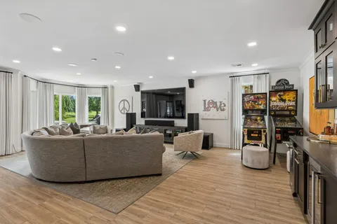 $3,750,000 | 5207 Country Club Drive, Brentwood, TN 37027