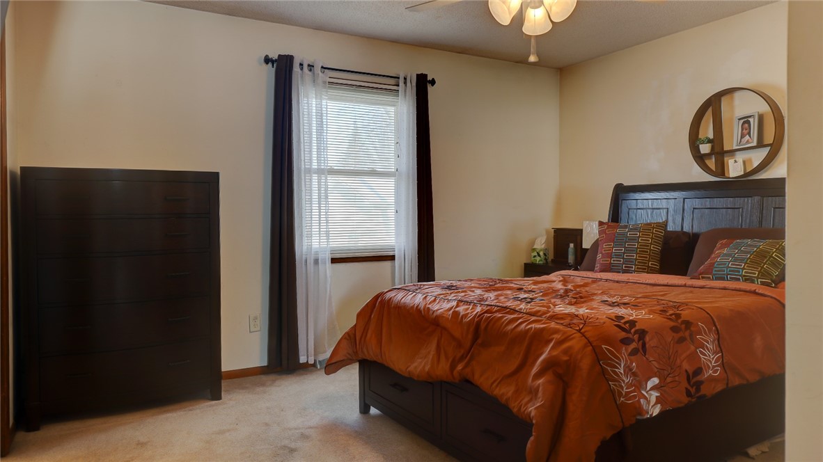 3541 Plover Drive Decatur, IL 62526 - Photo 15 of 26 Gallery Image 15