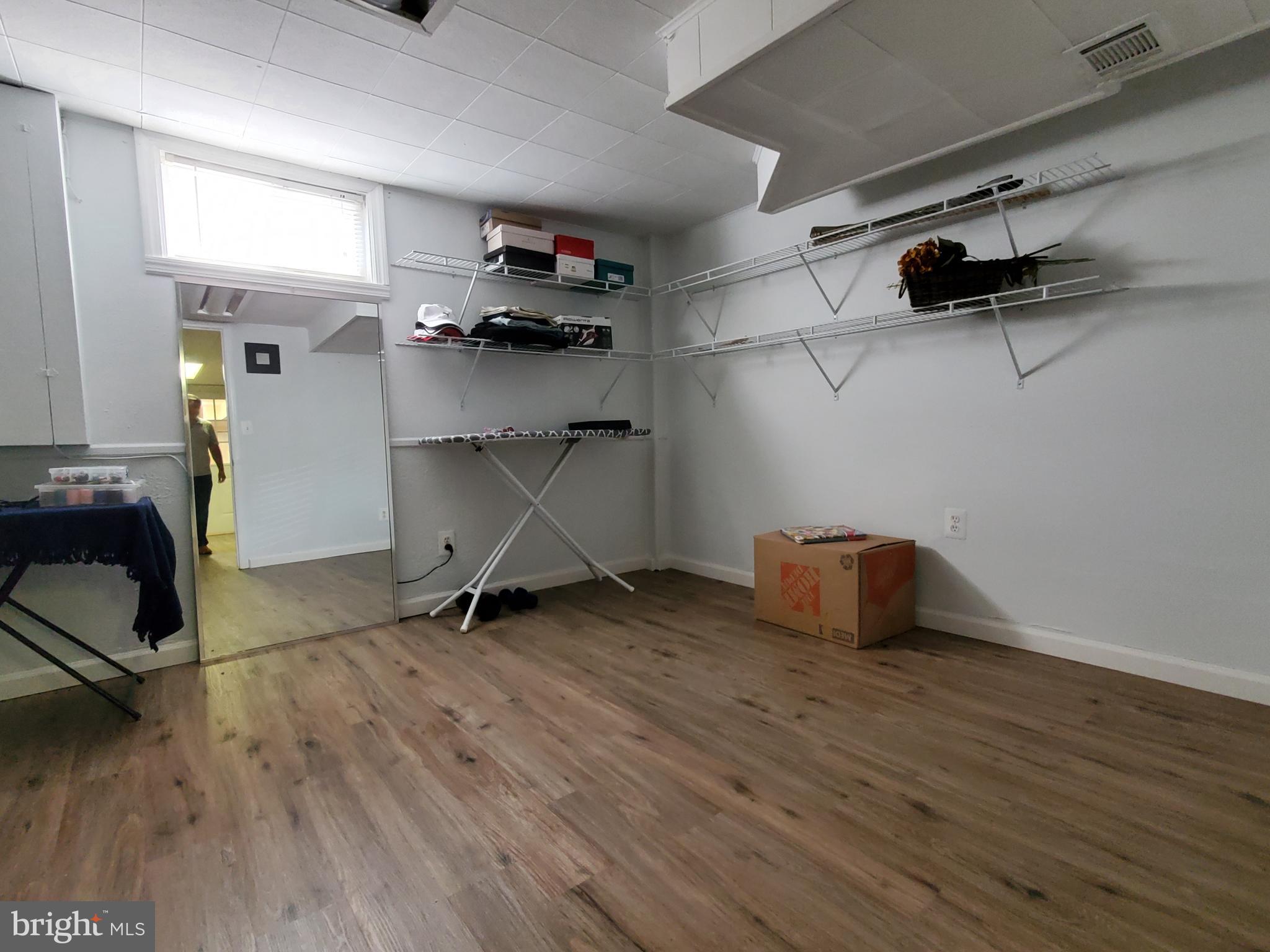 6002 Grayson Street Springfield, VA 22150 - Photo 75 of 81 Gallery Image 75