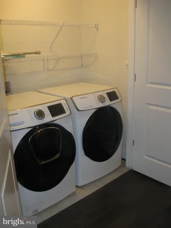 $3,500 | 6158 Carey Park Lane, Falls Church, VA 22041