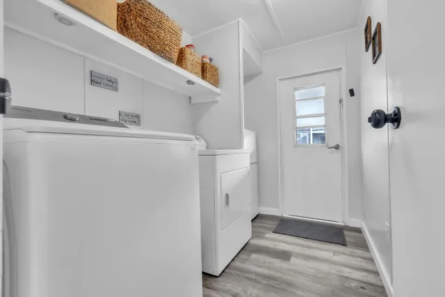 a view of walk in closet