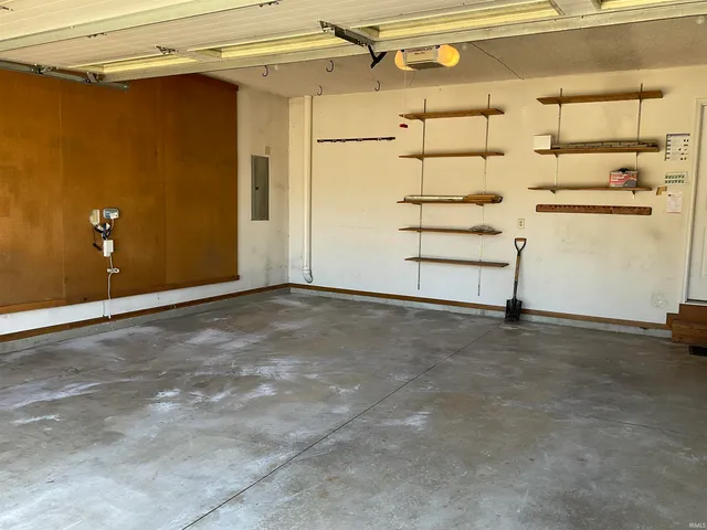 $2,200 | 9930 Valley Vista Place, Fort Wayne, IN 46804