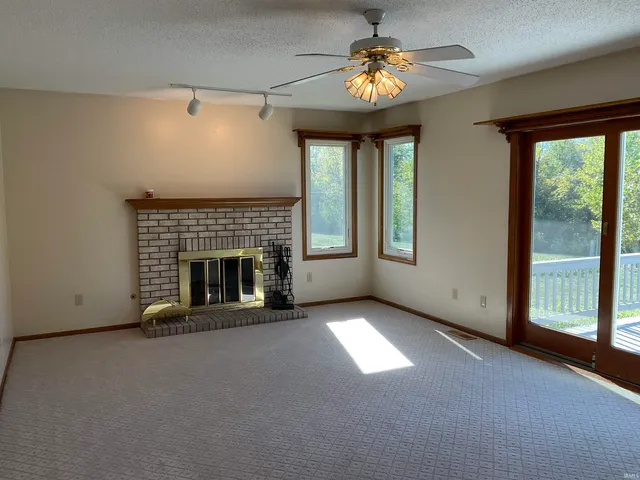 $2,200 | 9930 Valley Vista Place, Fort Wayne, IN 46804