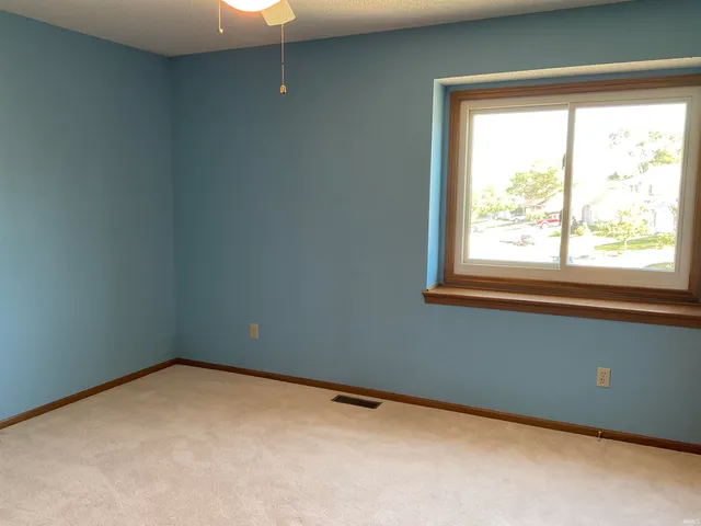 $2,200 | 9930 Valley Vista Place, Fort Wayne, IN 46804