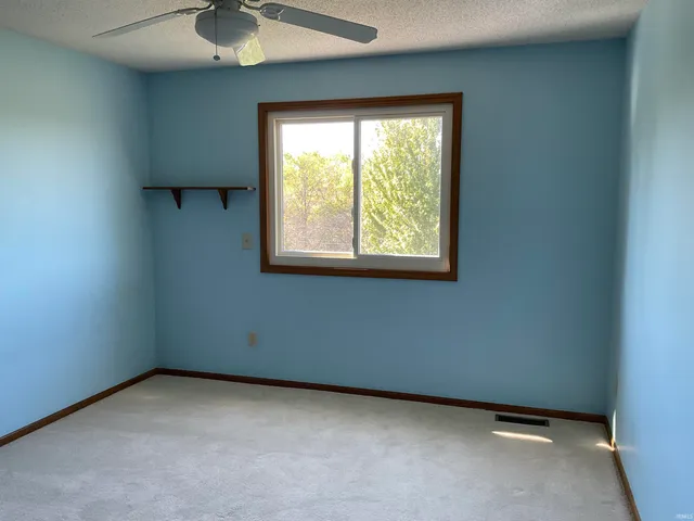 $2,200 | 9930 Valley Vista Place, Fort Wayne, IN 46804