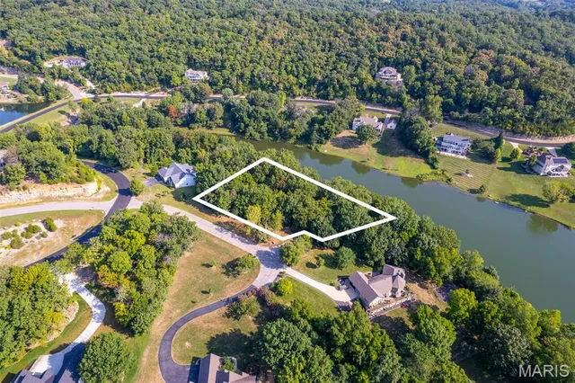 $225,000 | 4413 Arrowhead Ridge Lane, Augusta, MO 63332