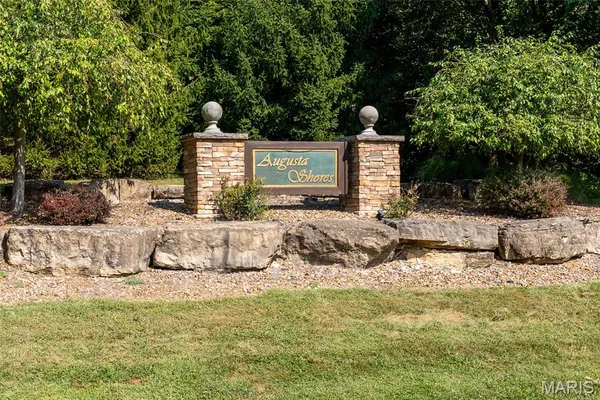 $220,000 | 4413 Arrowhead Ridge Lane, Augusta, MO 63332