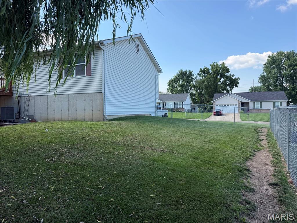 250 Derek Drive Hawk Point, MO 63349 - Photo 29 of 34