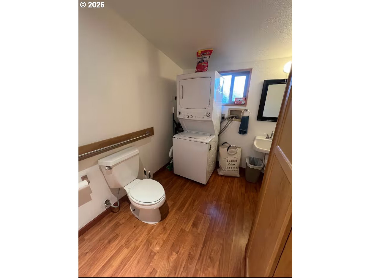 19921 Whaleshead Road, Unit M1 Brookings, OR 97415 - Photo 12 of 24