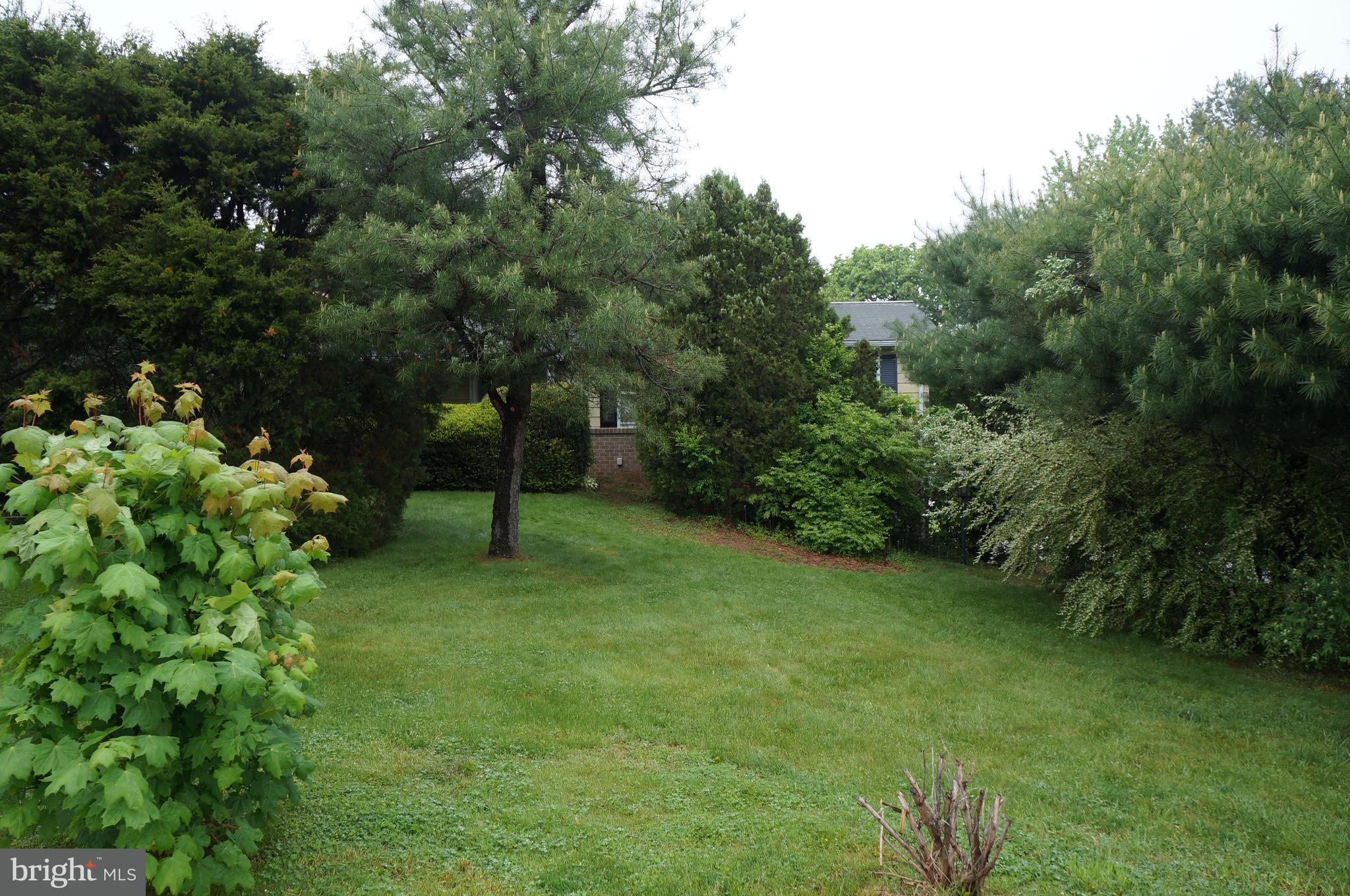 18 Highland Rd Spring Grove Pa Spring Grove, PA 17362 - Photo 8 of 21 Beautiful country feel