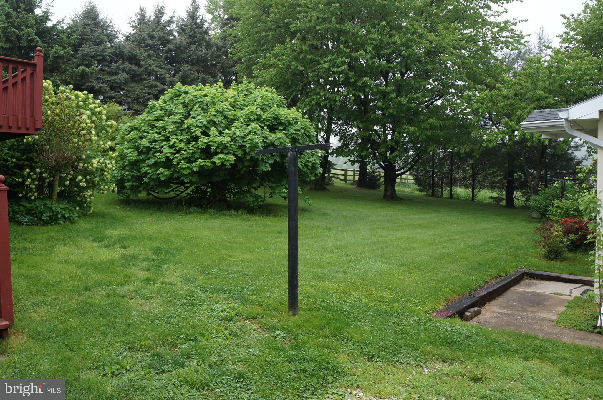 18 Highland Rd Spring Grove Pa Spring Grove, PA 17362 - Photo 9 of 21