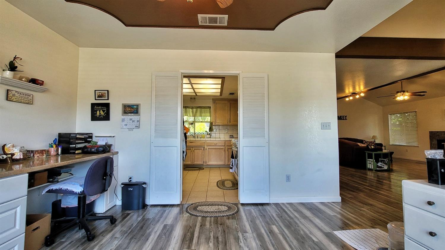 340 West Parlier Avenue Reedley, CA 93654 - Photo 11 of 34 Gallery Image 11