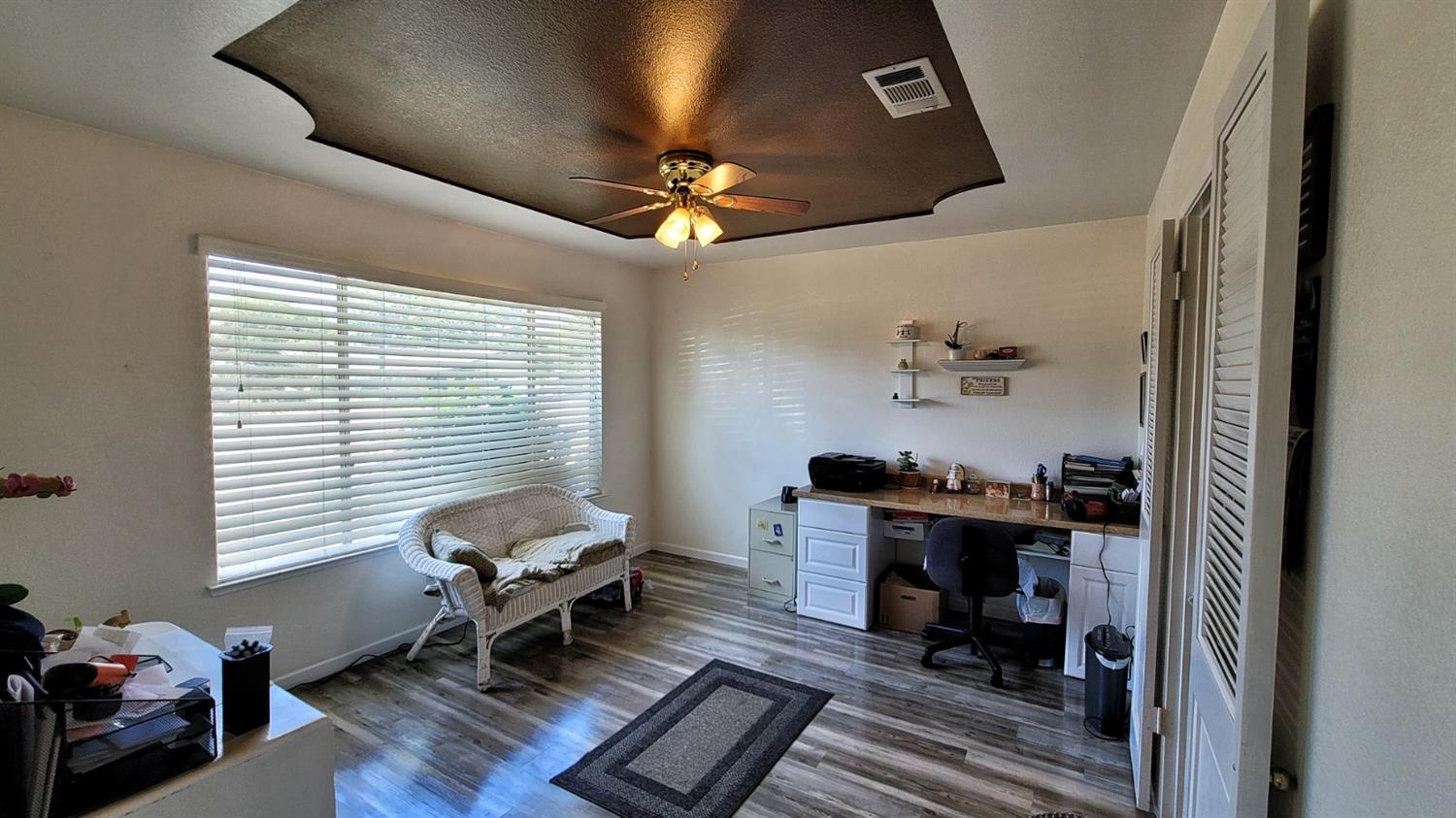 340 West Parlier Avenue Reedley, CA 93654 - Photo 12 of 34 Gallery Image 12