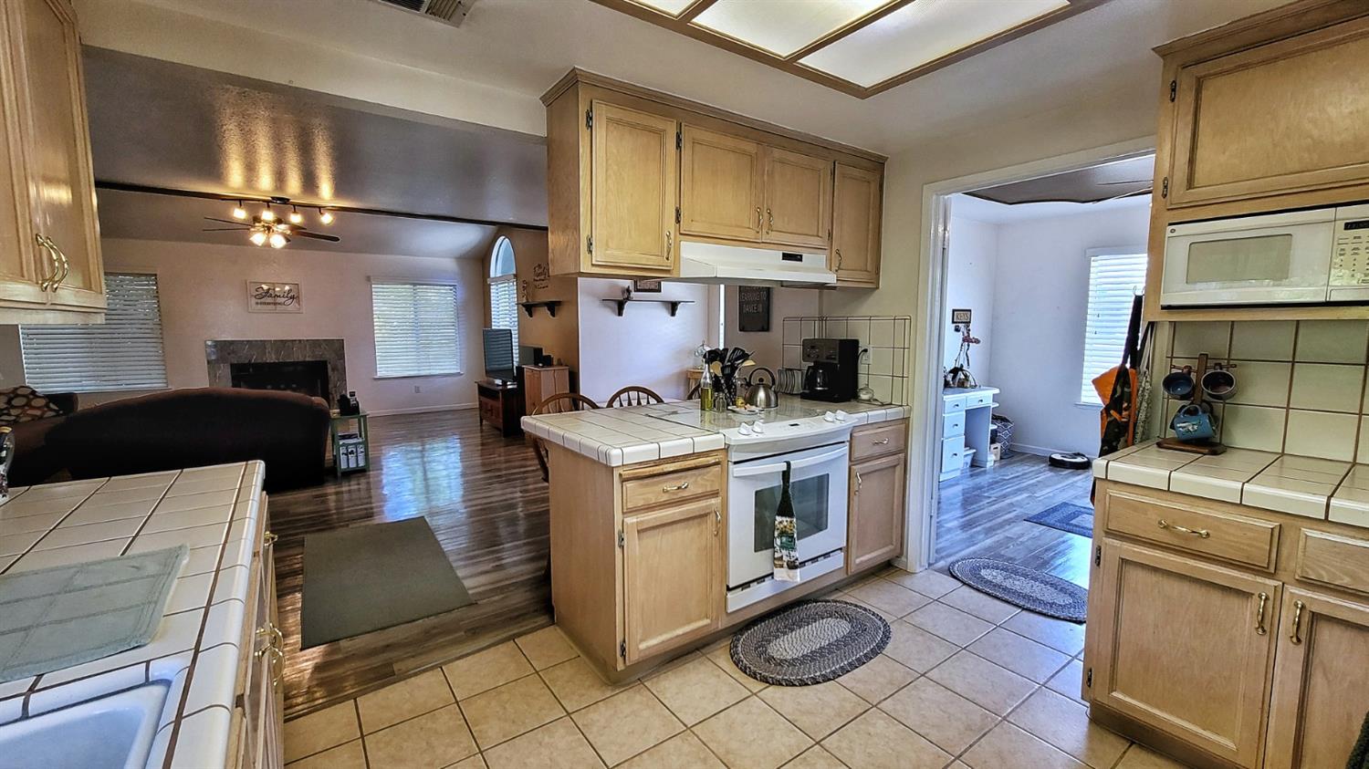 340 West Parlier Avenue Reedley, CA 93654 - Photo 15 of 34 Gallery Image 15