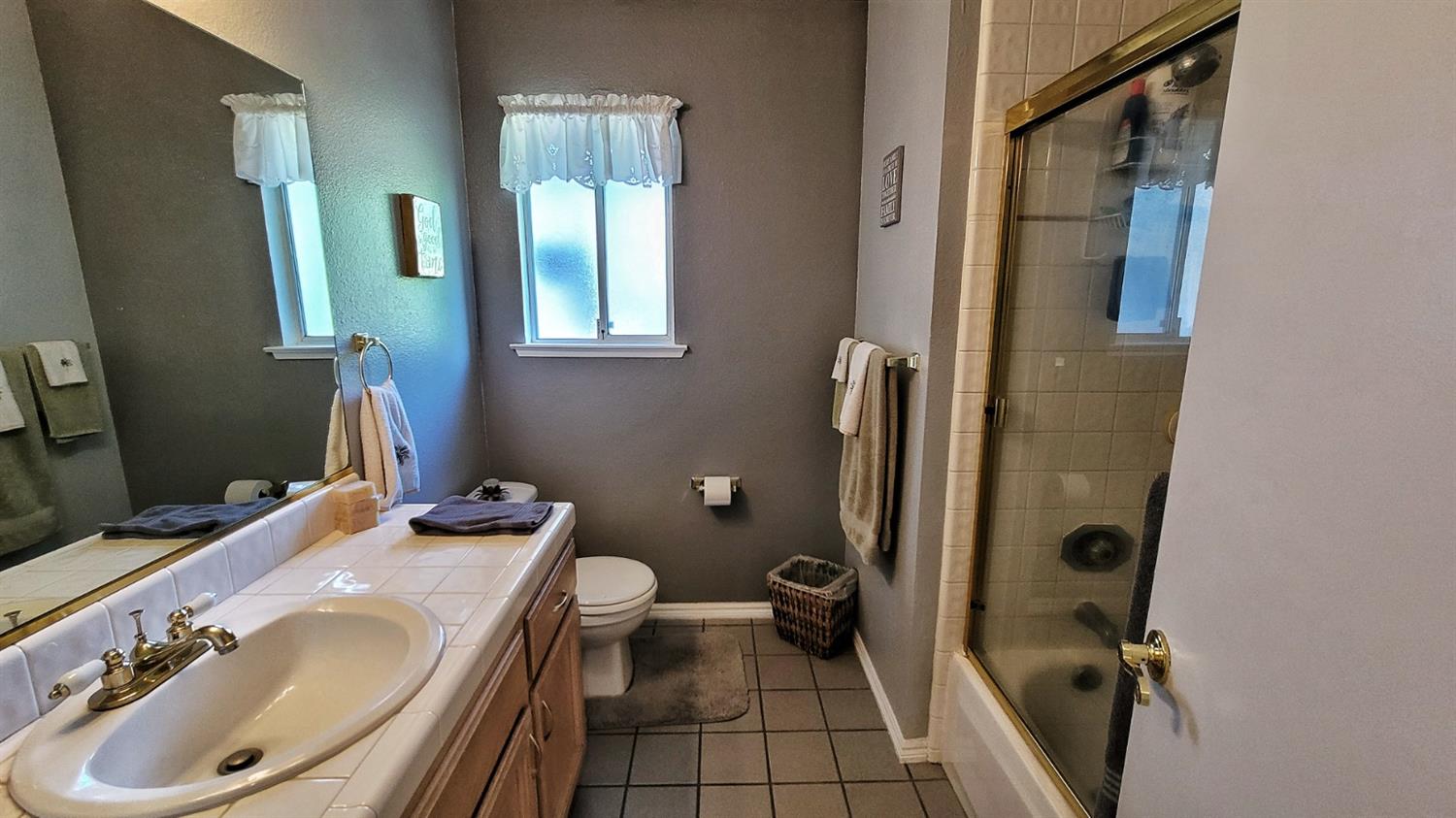 340 West Parlier Avenue Reedley, CA 93654 - Photo 24 of 34 Gallery Image 24