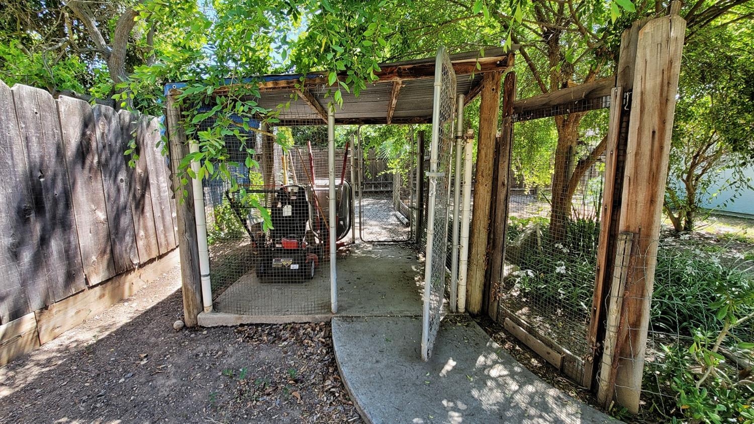 340 West Parlier Avenue Reedley, CA 93654 - Photo 33 of 34 Gallery Image 33