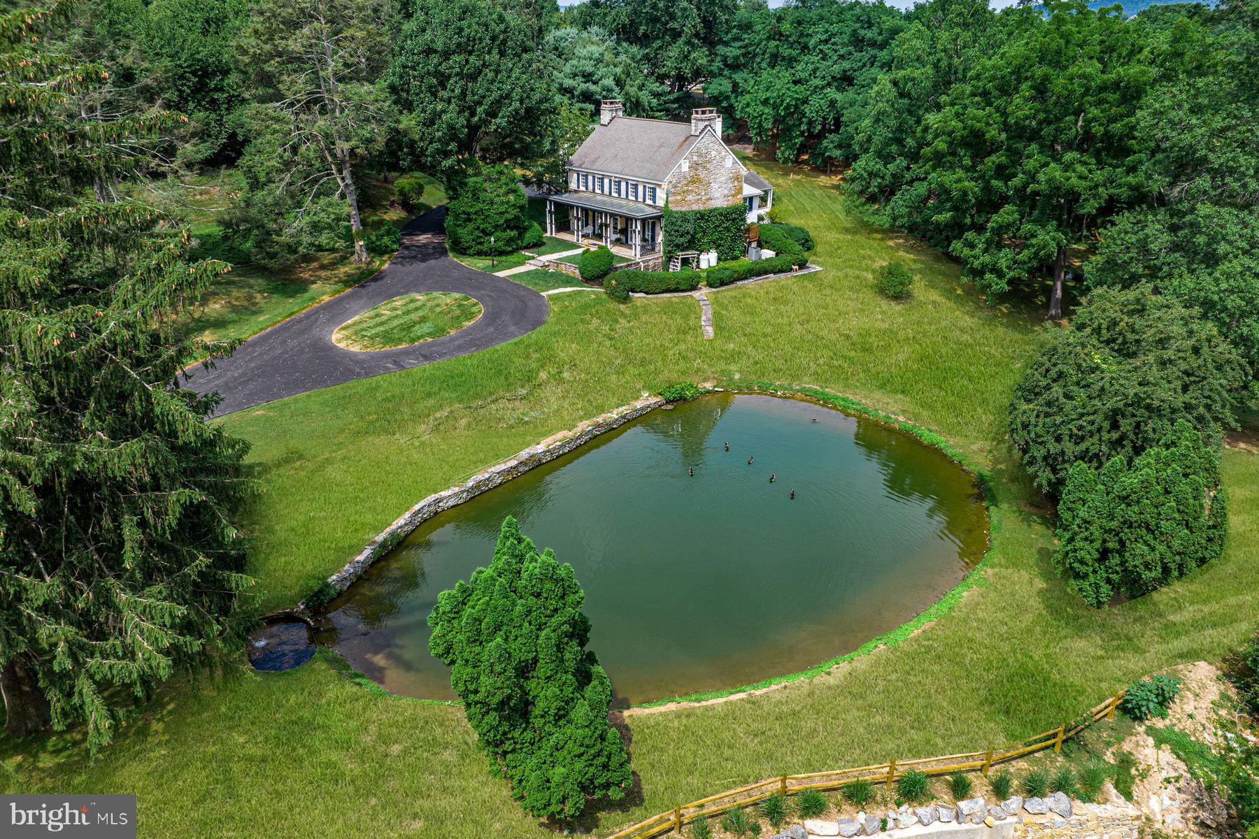 378 Bear Hill Road Paoli, PA 19301 - Photo 1 of 40