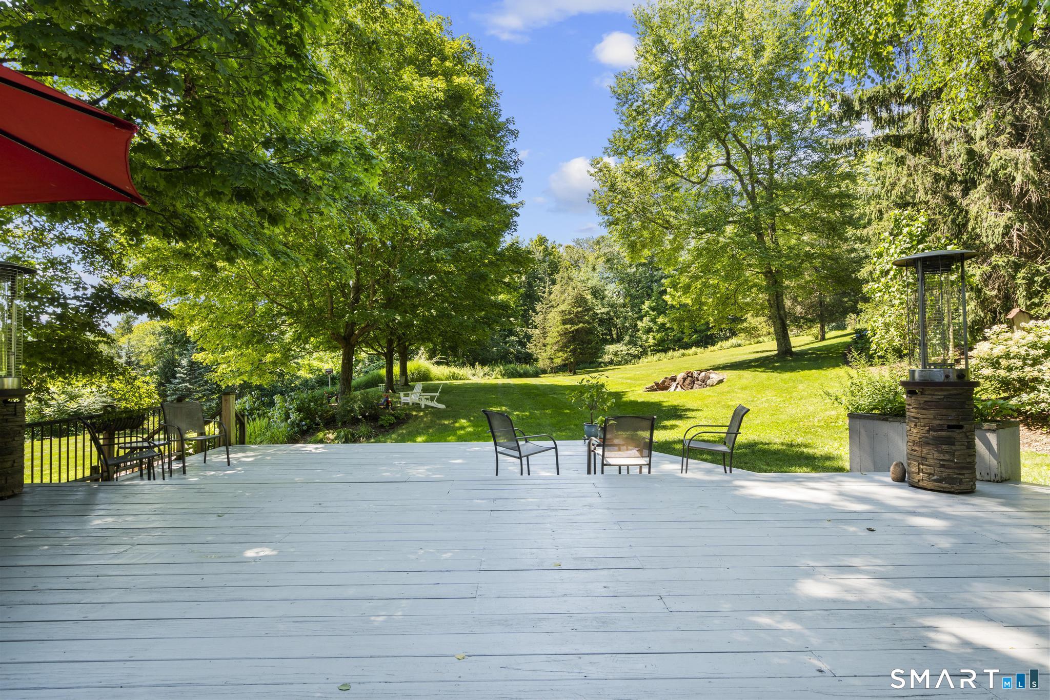 13 Woodchuck Hill Road Simsbury, CT 06092 - Photo 35 of 40 Gallery Image 35