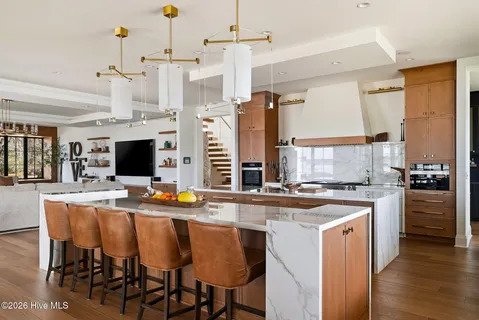 $6,985,000 | 113 Josephs Point, West End, NC 27376