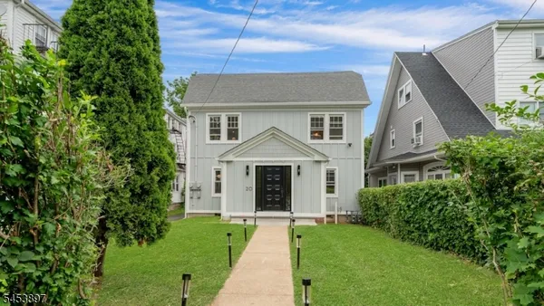 $6,300 | 20 Lexington Avenue, Unit 1, Montclair, NJ 07042