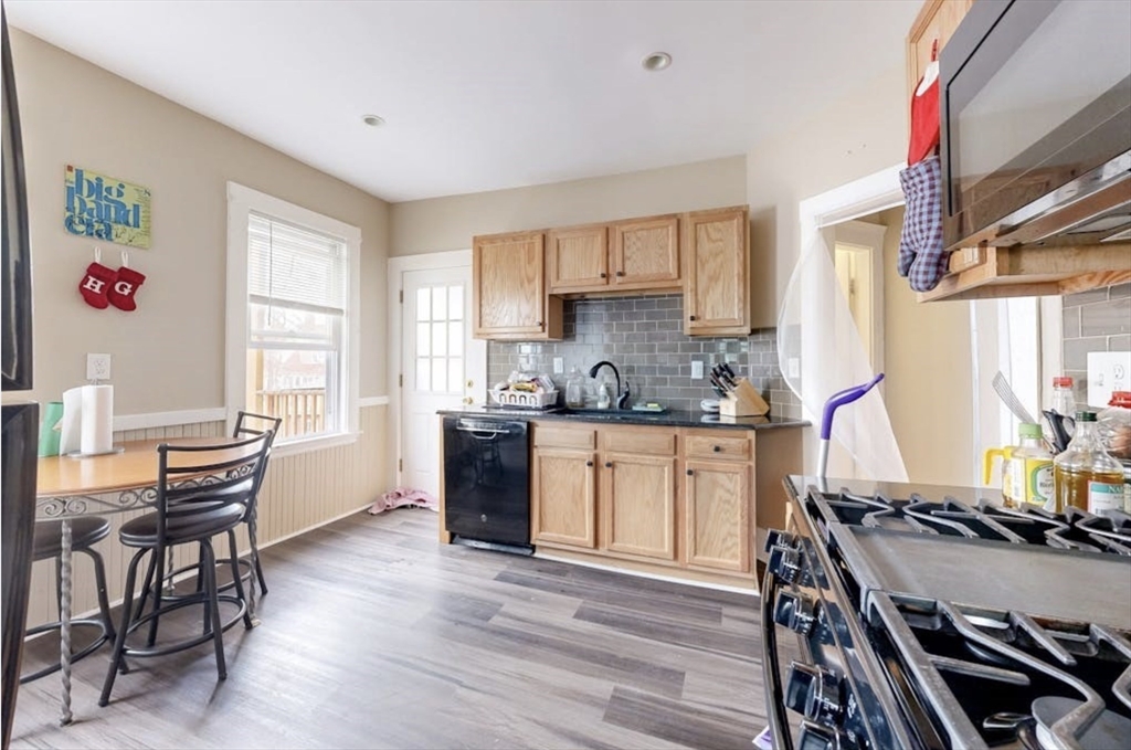 84 Bailey Street Boston, MA 02124 - Photo 17 of 38