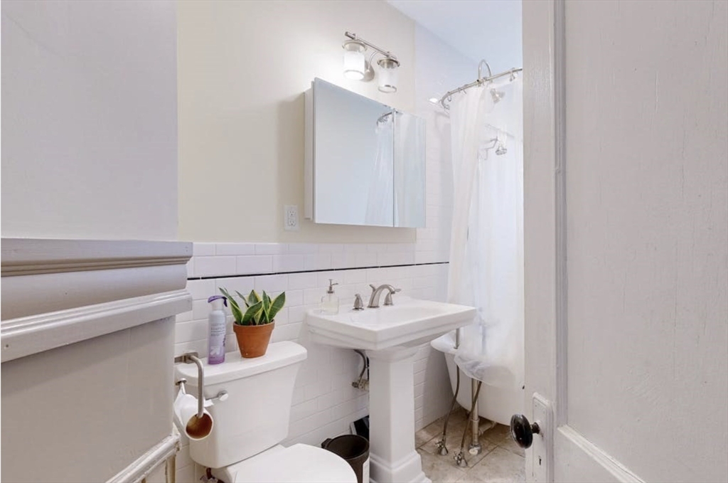 84 Bailey Street Boston, MA 02124 - Photo 23 of 38