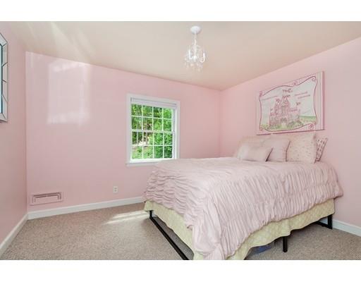 44 Swarthmore Road Wellesley, MA 02482 - Photo 19 of 27
