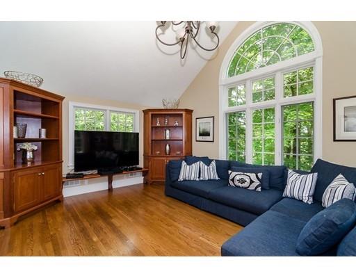 44 Swarthmore Road Wellesley, MA 02482 - Photo 9 of 27