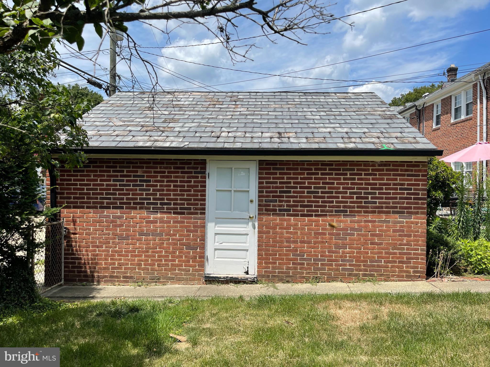 221 Dumbarton Road Baltimore, MD 21212 - Photo 8 of 8 Detached garage