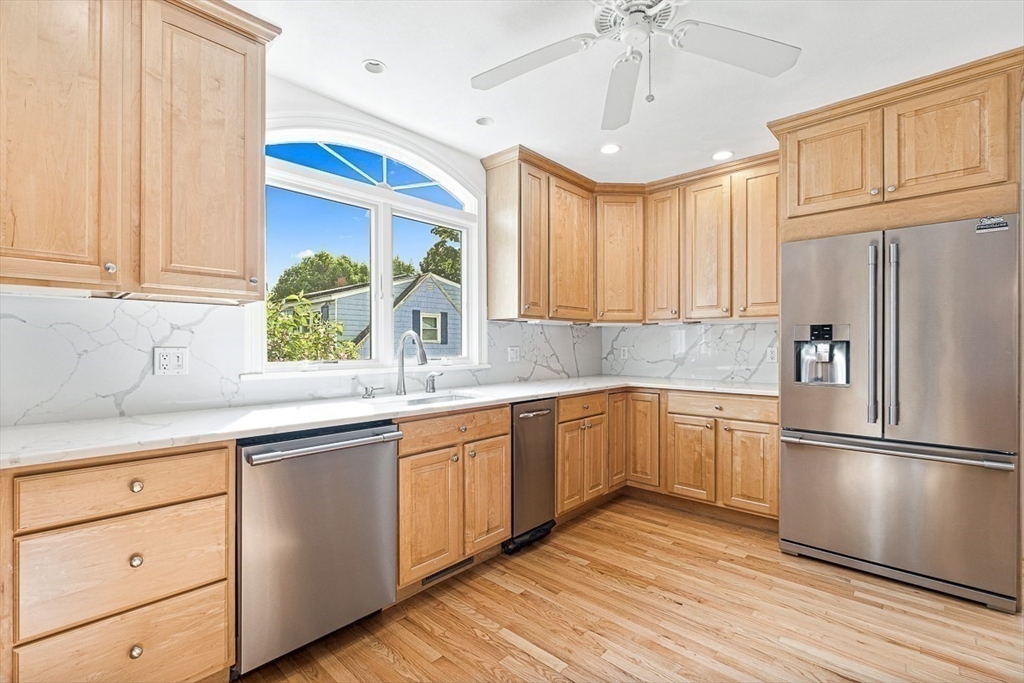 38 Winslow Road Reading, MA 01867 - Photo 14 of 40