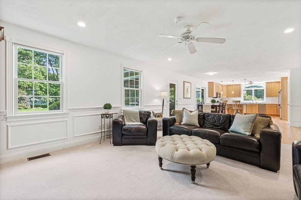 38 Winslow Road Reading, MA 01867 - Photo 20 of 40