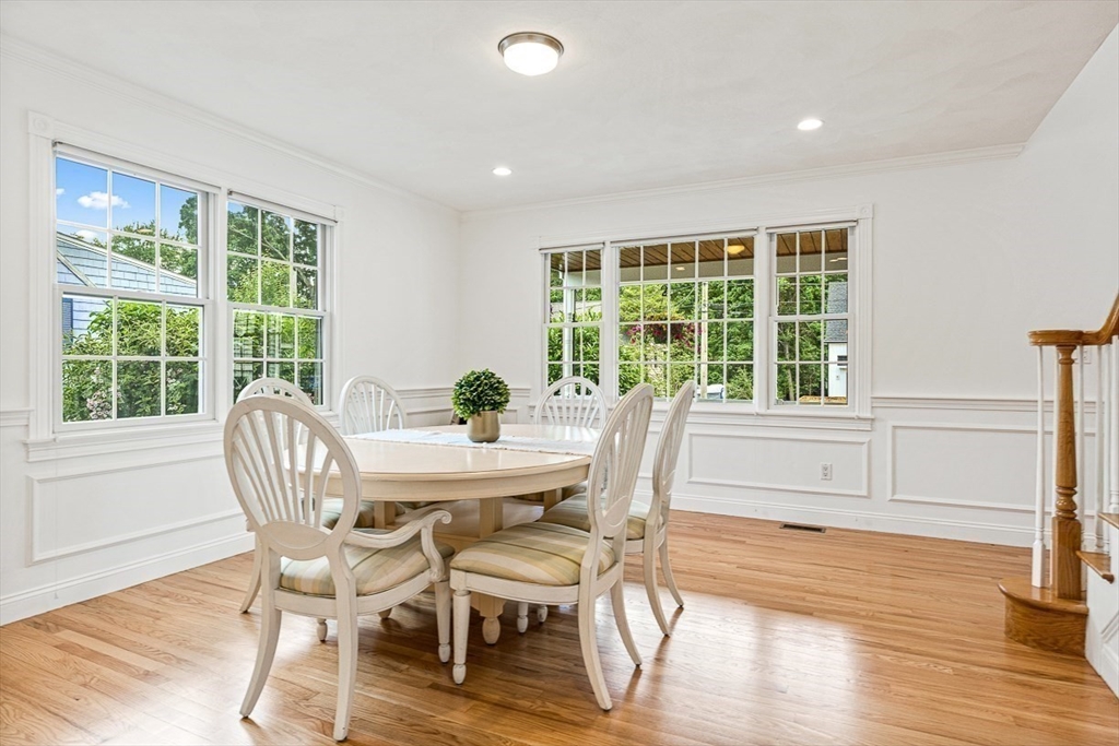 38 Winslow Road Reading, MA 01867 - Photo 9 of 40