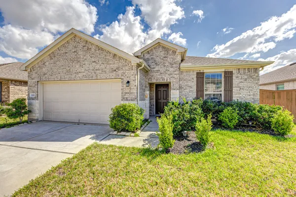 $2,380 | 21119 Sherrell Bay Drive, Cypress, TX 77433