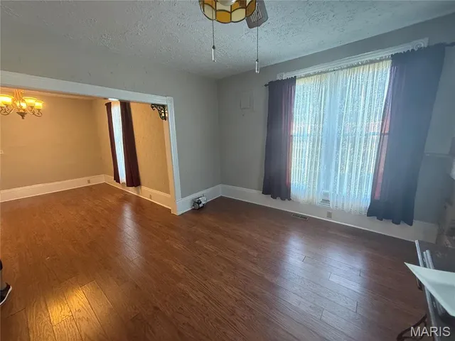 $225,000 | 216 South Mine La Motte Avenue, Fredericktown, MO 63645