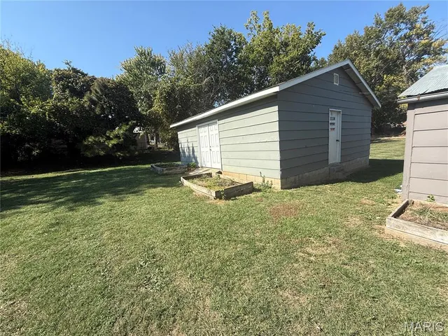 $225,000 | 216 South Mine La Motte Avenue, Fredericktown, MO 63645