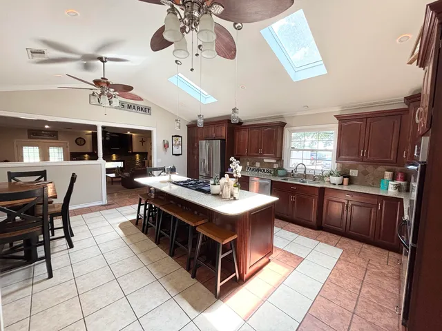 $399,000 | 1810 Farm To Market Road 788, Plainview, TX 79072