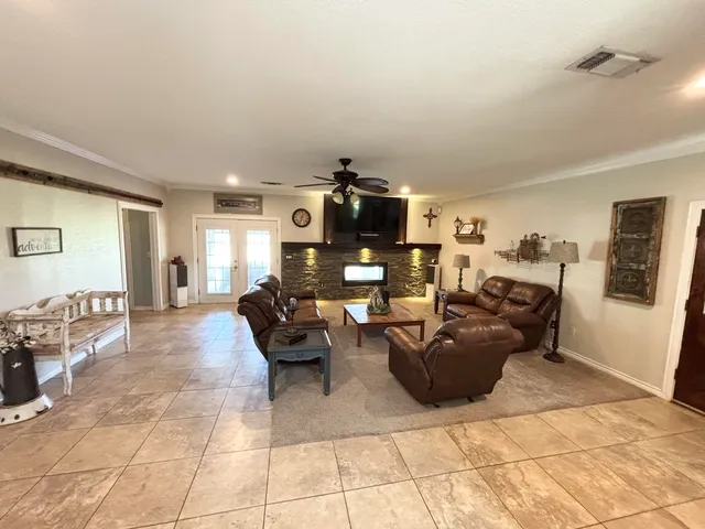 $399,000 | 1810 Farm To Market Road 788, Plainview, TX 79072