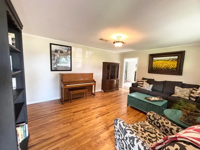 $399,000 | 1810 Farm To Market Road 788, Plainview, TX 79072