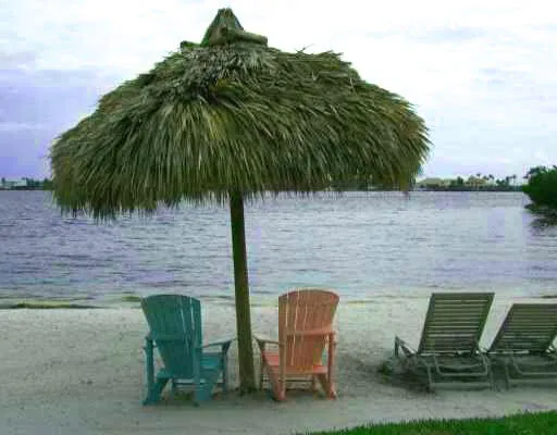 $329,500 | 1000 Scotia Drive, Unit 605, Hypoluxo, FL 33462