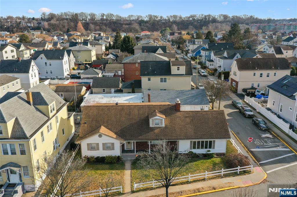 84 Locust Avenue, Unit 2 Wallington, NJ 07057 - Photo 15 of 18