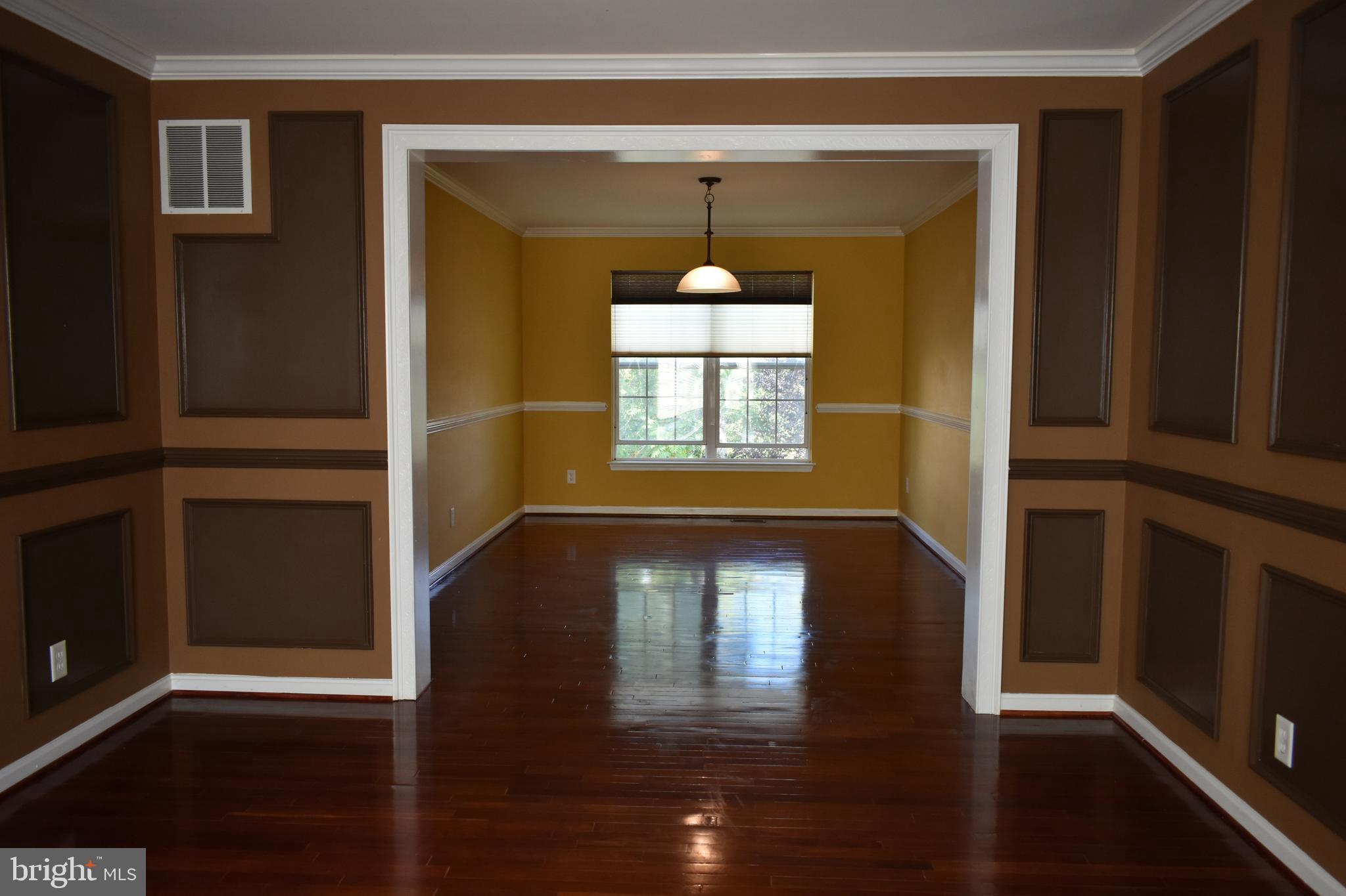 5942 Florey Road Hanover, MD 21076 - Photo 7 of 22 How would YOU make this Yours??