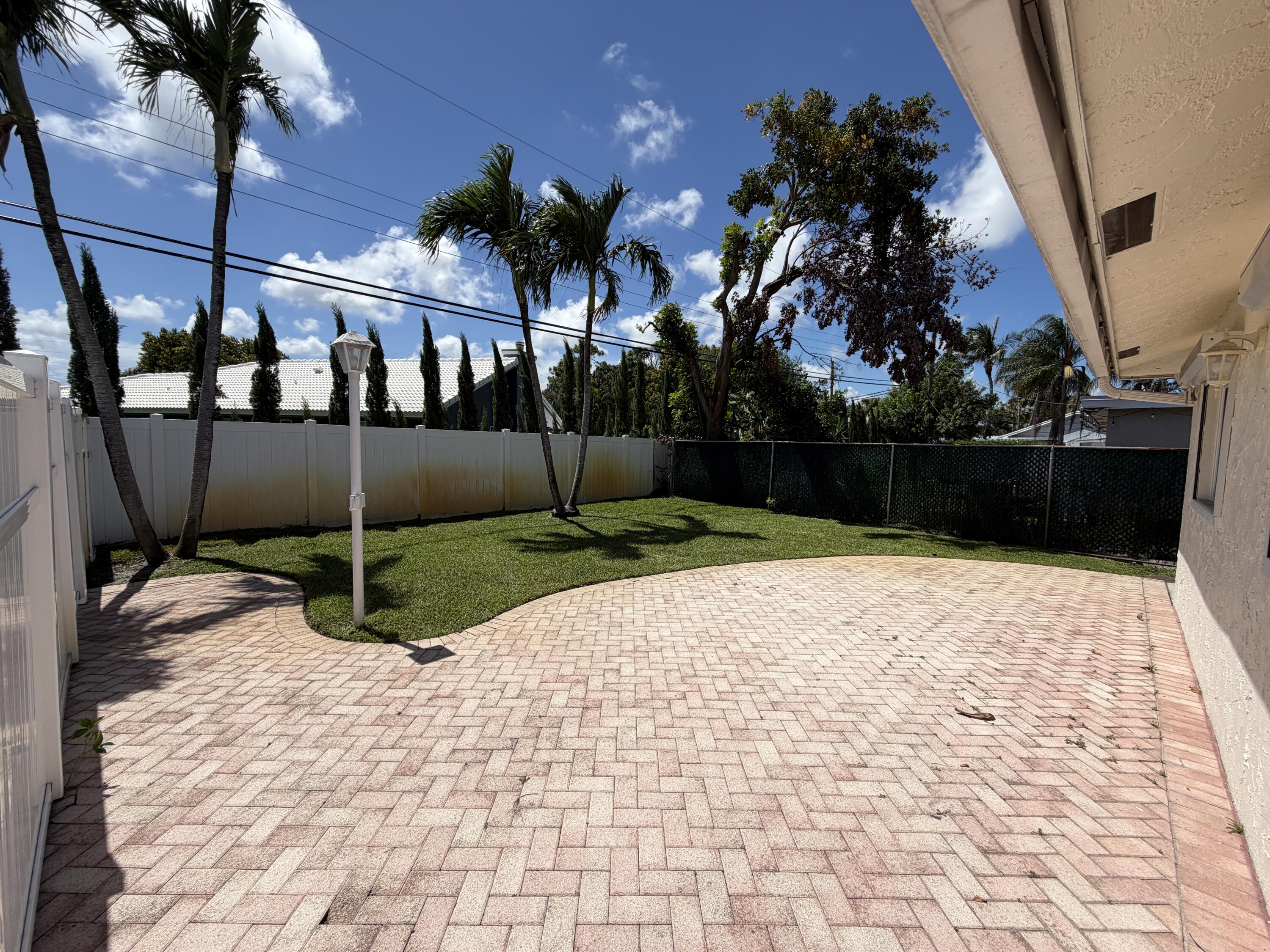 499 West Conference Drive Boca Raton, FL 33486 - Photo 21 of 24 IMG_1776